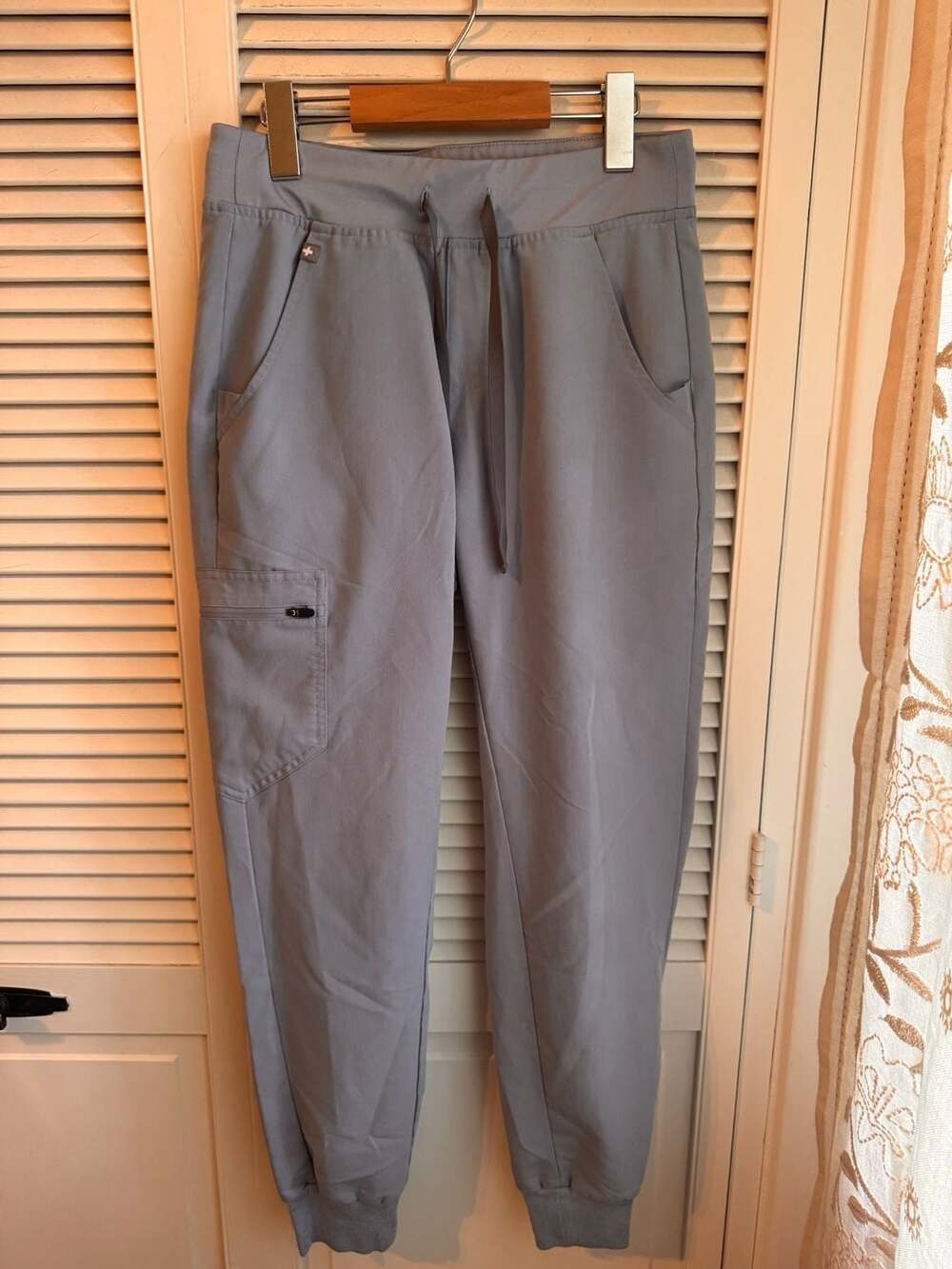 Figs Zamora Jogger Scrub Pants Women's Extra Small XS Dusty Blue